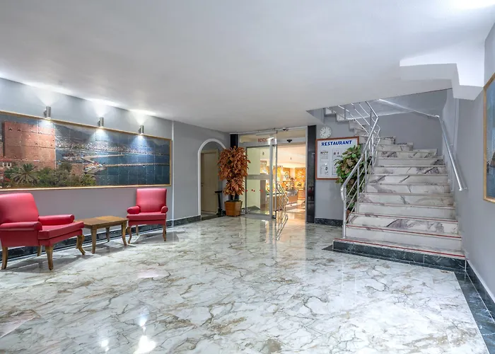 Blue Star Hotel 4*