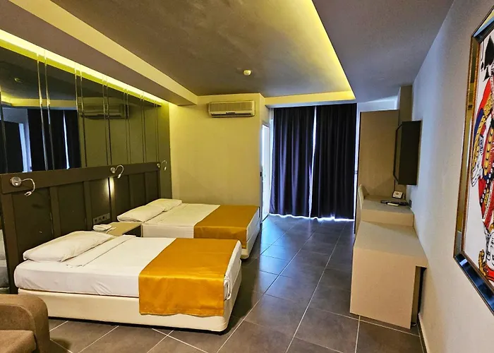 Blue Star Hotel 4*