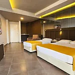 Blue Star 4*